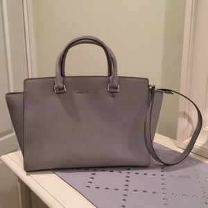Michael Kors gray Selma bag